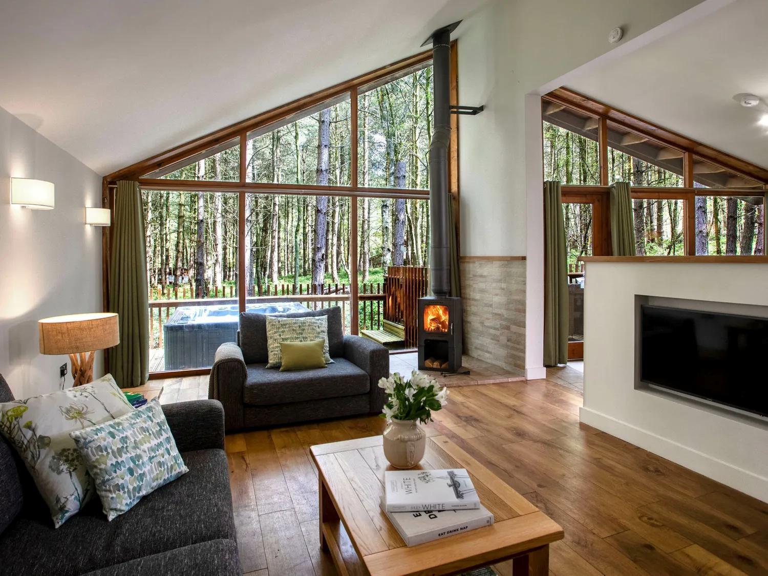 Blackwood Forest Cabins - Forest Holidays Popham المظهر الخارجي الصورة